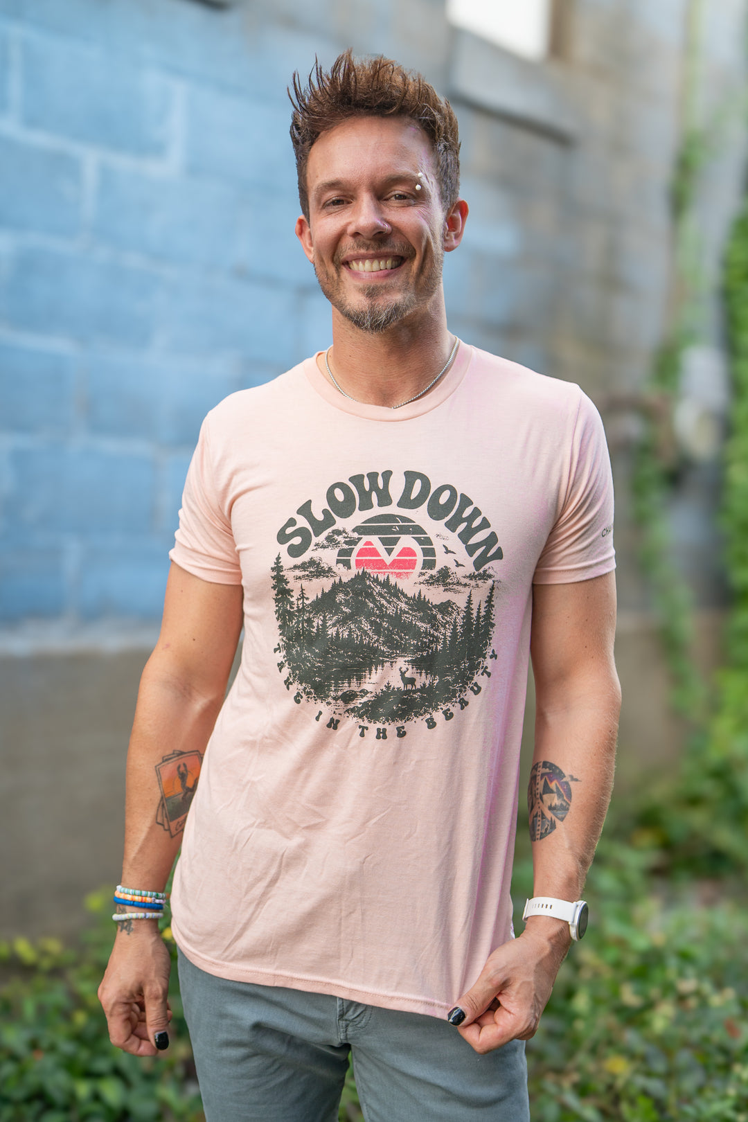 SLOW DOWN TEE